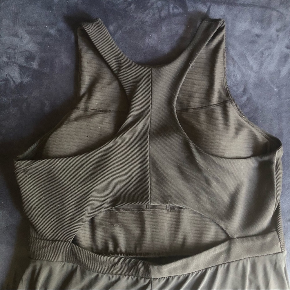 Black Athleta sleeveless dress w/ pockets, cutouts